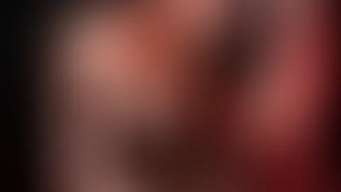 Wer liebt dieses schwarze Dessous-Set genauso wie ich? 😏🔥 Sag es mir in den Kommentaren… vielleicht zeige ich ja noch ein kleines bisschen mehr 😉🖤!