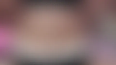 Slip beiseite und schön die P***y gerieben 🔥🤤❤️🔥🩷 BH hoch, Höschen zur Seite und los geht's 💦 Konnte es kaum aushalten so horny war ich 🤤🩷