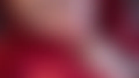 Kurze Pause vom Alltag schön entspannen bevor es später weg geht? komm rein🔥 Rot und verführerisch💦