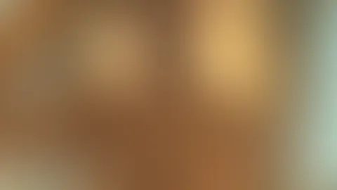 Nach einer Pause, bin ich wieder da. 🥰 Ich freue mich wieder auf tolle Gespräche und euch heiß zu machen. 😘