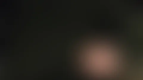 Wenn ich eigentlich nur meine prallen Titten zeigen will im Fahrstuhl😛😈… dann aber nicht anders kann und meine Hand in die Hose geht💦👅 Feuchte P***y Alarm 🚨 😈