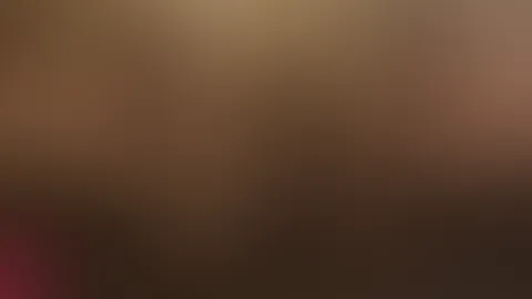 Gefällt es dir wie ich meine großen Brüste durch knete 🫦