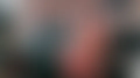 Hinter diesem Türchen hat sich ein ganz besondere kleiner Freund versteckt - ein Fingervibrator. Für unterwegs sicher perfekt, da es super handlich ist und kaum auffällt. Trotzdem kann man ihn wie ich