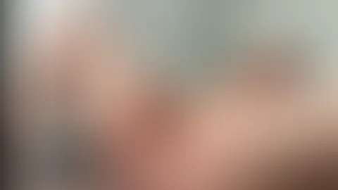 GEILE SCH***PE F**KT SICH SELBST BIS ZUM ORGASMUS!