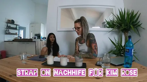 STRAP ON NACHHILFE FĂR KIM ROSEđ
