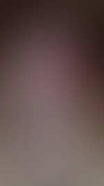 Schulmädchen im Heu