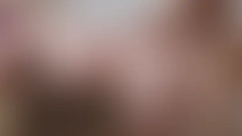 Doggy Video mit Happyend💦😏 Ich bin ganz nackt mein Freund auch... ich lehne mich über den Schreibtisch und er steckt seinen harten S*****z von hinten in meine feuchte P***y😍 er nimmt mich hart rann