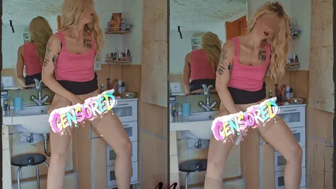 ❣98 heimlich im Badezimmer vergnüge ich mich mit meinem Magic Wand.❣