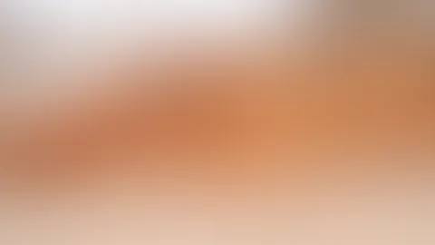 Ein Bild aus meiner Galerie von Mittwoch "Zu heiß für Klamotten". Sehr passend auch für heute 🔥 Bei euch auch so heiß?