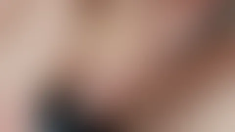 Alles was ich mach` is S****T S****T! – 18 Minuten reines Vergnügen! Ja wenn´s einmal geil ist bleibts nicht bei einmal! Ich bin so horny und es ist so geil endlich mal wieder richtig abzusquirten, da