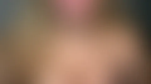 Darf ich ihn so zwischen meine Titten pressen und dann so geil auf ihn drauf sabbern und spucken? 💦