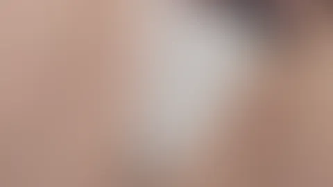 Du könntest dich jetzt vor mich knien und mich einfach lecken đ„”