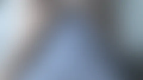 Ich liege da, spiele an mir und stelle mir vor, wie du es bist. Wie du die Innenseiten meiner Schenkel küsst. Meine Nippel werden hart vor Lust und meine P***y ist bereit für dich💋 komm und hol dir,