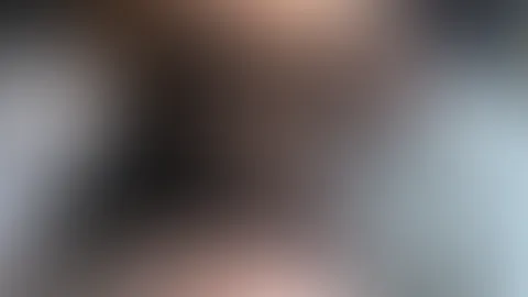 Lass deine warmen Lippen über mich gleiten um mich zum glühen zu bringen 🔥