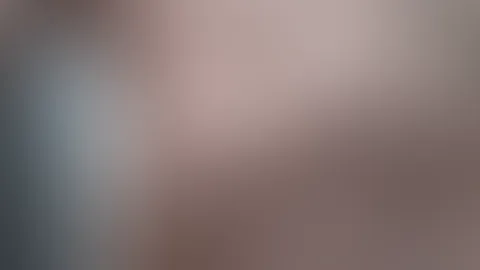 na wie wärs?wenn du unter mir liegst und ich so über dir??😋🥵😍