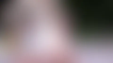 OMG!! Dreister Spanner schaut mir beim Fingern am See zu!! Ich bin am See, ganz alleine um es mir schön zu machen, auf einmal kommt da einfach ein Random Typ auf seinem Fahrrad an und setzt sich hint