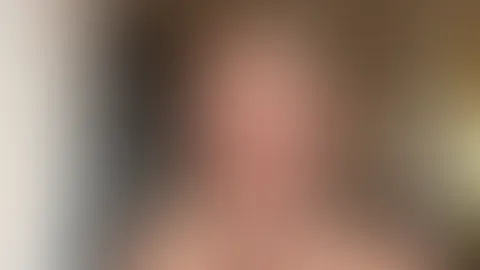Heute kommen mir meine Titten besonderes prall vor 🤔🤭 was meinst du?