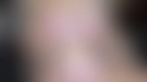 🍓 Erdbeeren sind süß … aber ich kann noch süßer sein. 😏 Sei kein Betrüger … Komm zu mir... Peter! 🤓😂💕     Reimen ist mein verstecktes Talent... anscheinend. 🤓🍓