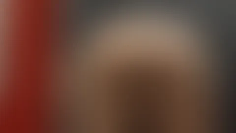 gezeichnet, geschändet, geschlagen und geil wie immer <3 das letzte Jahr war ganz schön schmerzvoll <3