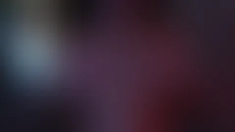 Alles Echt , ja auch die Fingernägel 💅 💃🏻.. für mehr Echtheit … einfach folgen !