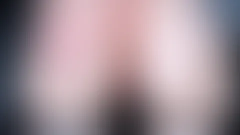 Kommst du mir den A***h versohlen? Ich war auch ein ganz böses Mädchen 😈