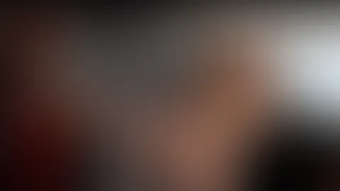 Wieder ein Ausblick in ein neues Video! Hardcore BDSM. Ich war wieder beim Shibari Meister und wurde diesmal nicht nur von meinem Meister hart benutztđ Gönn dir diesen Teaser als Abonnent kostenlos