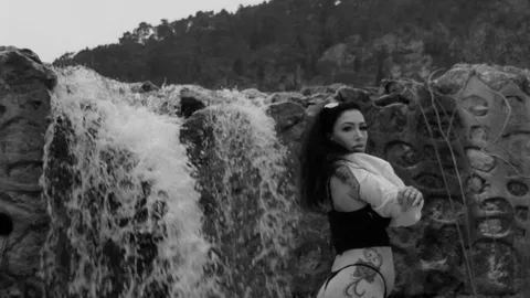 Shooting am Wasserfall