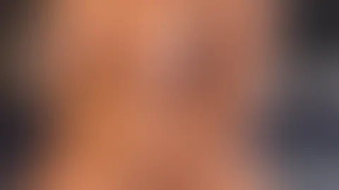Große Titten, Großer Dildo 😱😰