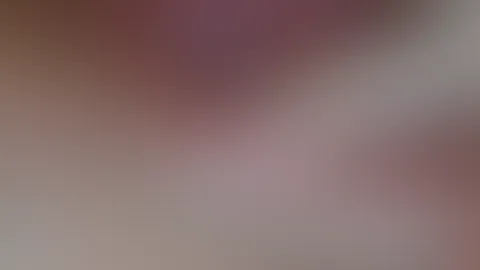 Extrem Creamy P***y. Ja ohne das jemand in mir gekommen ist. Meine p***y lebt manchmal sehr ihr Leben als notgeile F**kf***e und gibt zum Orgasmus alles um einfach mal eben so auszuschauen als hätte s