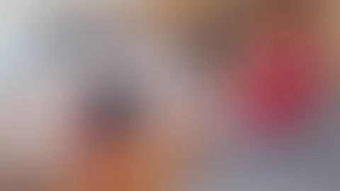 Knie nieder und leck mich gut, heute hab ich die sagen! Fetisch - XXL Brüßte in der Küche!
