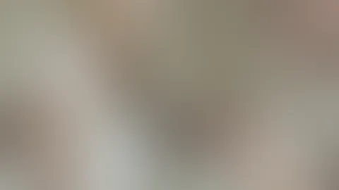 Dr Nova bei der Arschuntersuchung