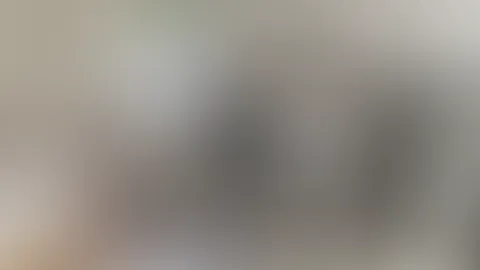 Da aufgrund Covid 19 mein Fitnessstudio zu hat, so wurde kurzerhand eine kleine Workout runde daheim gemacht....nicht Spektakulär aber vll für den ein oder anderen eine kleine Motivation und wer auf s