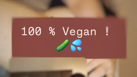 100% Vegan 😜🥒