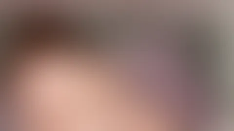 Gefällt es dir wie ich mein A***h bewege ?🍑😉