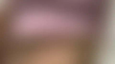😼