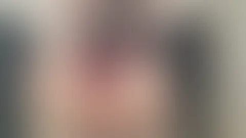 Böses Schulmädchen muss Dildo reiten 😈💦