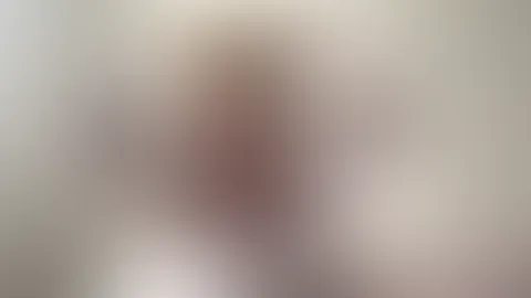 Ich f**ke meine Perfekte MILF F***E!  Erstmal vielen lieben dank für all die Glückwünsche die mich erreicht haben, ich habe mich sehr gefreut! Und on einem neuen Lebensjahr muss das Fötzchen ja auch b