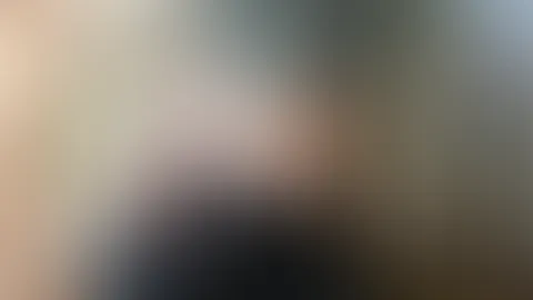 Sieht man doch nichts in der engen Leggins oder 😈🤫👄