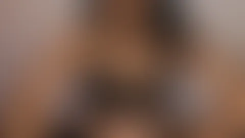 Ein Blick sagt mehr als tausend Worte... 🖤 Was liest du in meinen Augen, wenn ich dich so anschaue?