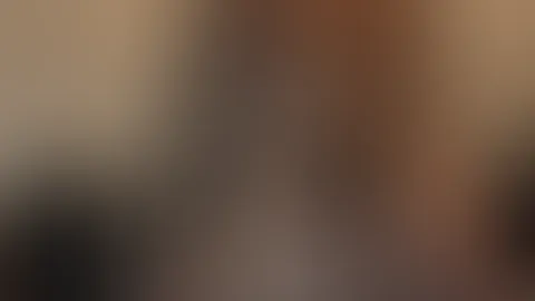 Hier ist ein kleiner Trailer, gefällt dir was du da auf dem Küchentisch siehst 🥵🔥🎥