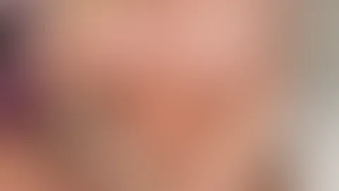 Ich war so geil und habe es mir gemacht mit einem großem Dildo bis zum Orgasmus