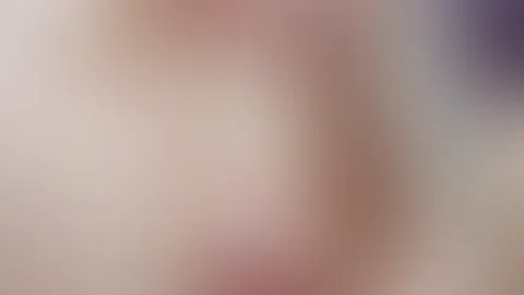 Creamy P***y mit Dildo verwöhnt