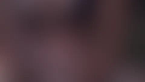 Upss da ist mir zwei Mal der dildo aus meiner M****i💦gerutscht auf dem Wohnzimmertisch😈🥵