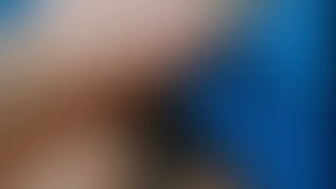 Oh f**k. Ich bin schon wieder geil. Muss mein Höschen zum 3. Mal heute wechseln. Oh f**k ich muss gef**kt werden.