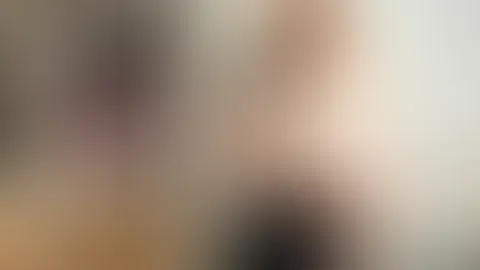 Nur ich, ein gemütlicher Abend und ein kleines Lächeln für dich. 💕 Vielleicht kann ich dir den Abend etwas versüßen!