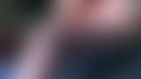 Ich bin deine kleine versaute Nylonschlampe. Ich möchte dir unbedingt mein neues Kleid und meine megageilen neuen Nylonsstrumpfhosen zeigen. Vielleicht gelingt es mir sogar dich zu verführen. Gemeins