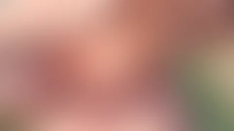 Oben ohne an einem öffentlichen See. Würdest du mich ansprechen wenn du mich sehen würdest? 😜😘