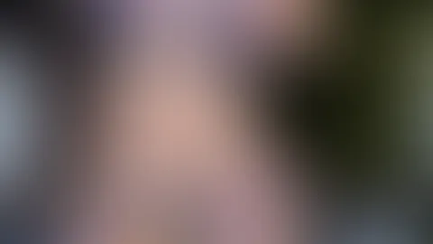 Ungezogen im Pool 😈🤭 schreib mir wenn du mehr sehen möchtest