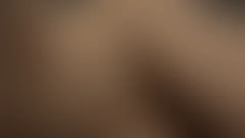 Naa ihr wie gefällt euch mein skinny body und mein kleines süßes Piercing ? 🤭 möchtest du mal zwischen meine Beine gehen ? 🥵