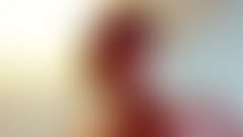 Facesitting Video Ich trage einen ganz engen rosa Jumpsuit zuerst wackel ich ein wenig mit meinen Titten und dann dreh ich mich um du siehst meinen A***h so als würdest du unter mir liegen😈 dann setz